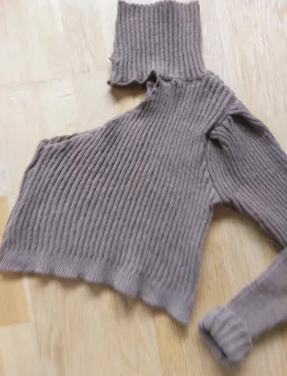 Jersey Shein marrón punto.