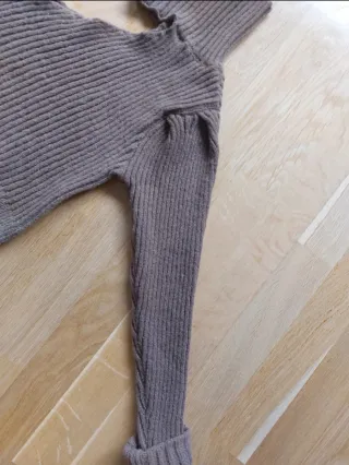 Jersey Shein marrón punto.