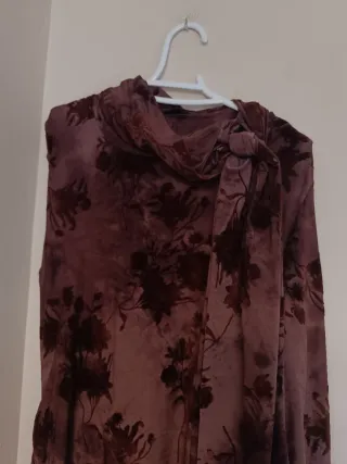 Vestido largo estampado flocado pañuelo flores