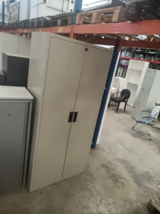 Armario metálico 2 puertas