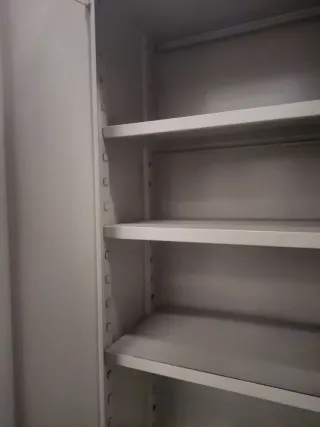 Armario metálico 2 puertas