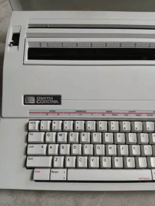Máquina de escribir Smith Corona 300DLE colección