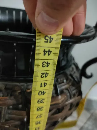 JARRÓN DE FORJA Y MIMBRE