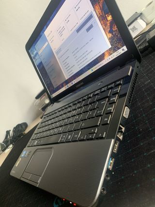 Portátil Toshiba i3-2367M