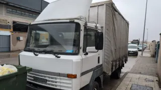 Camión Nissan 3500 kg