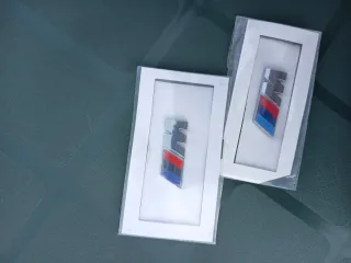 2 Emblemas BMW M /// Laterales