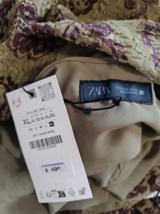 Vestido midi estampado asimétrico Zara