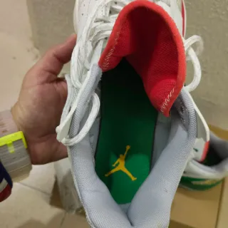 Zapatillas Nike Jordan Verdes y Blanca