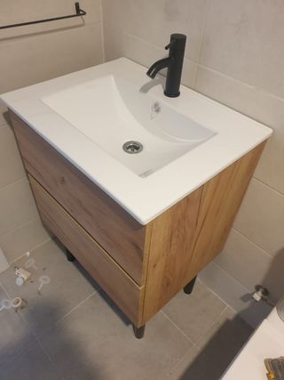 Arreglo de lavamanos