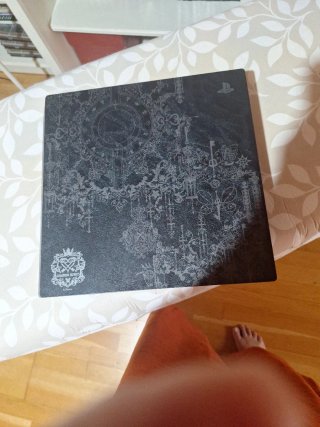 PS4 Pro Edición Limitada Kingdom Hearts III
