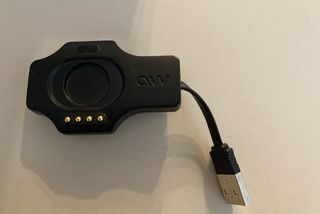 Reloj Inteligente Mio Negro y Amarillo