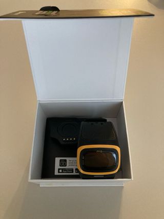 Reloj Inteligente Mio Negro y Amarillo