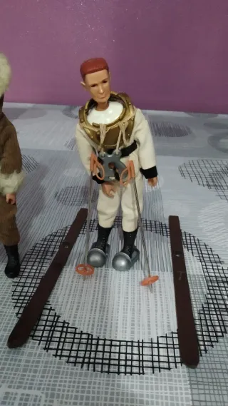 Muñecos Madelman Explorador y Buzo