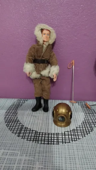 Muñecos Madelman Explorador y Buzo