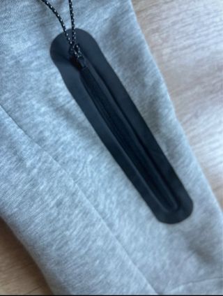 Conjunto Nike Tech Gris