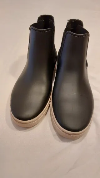 Botas Igor Talla 40 Beige y Negro