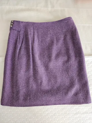 Falda morada talla M