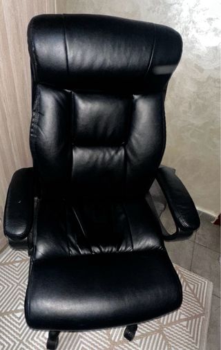 Silla de despacho ergonómica