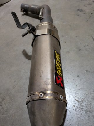 Akrapovic Vespa GT