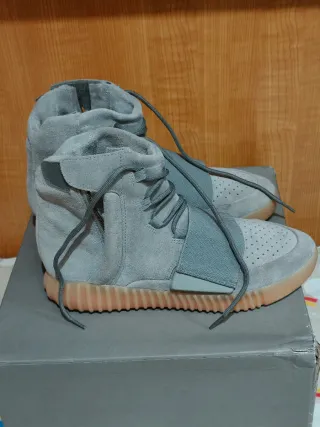 Adidas Yeezy Boost 750 Gris