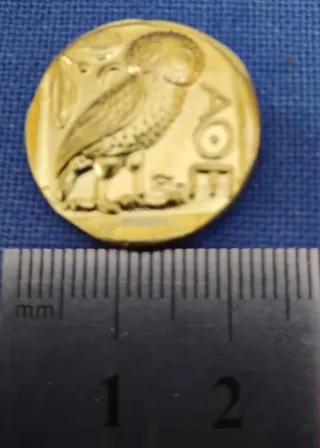 Moneta commem. che imita tetradramma antico