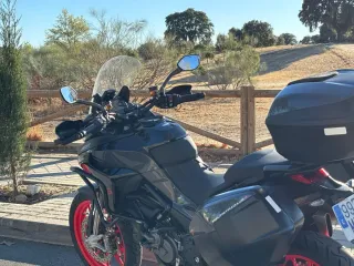 Ducati Multistrada V2S Negra