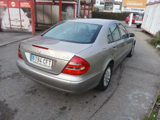 Mercedes-Benz Clase E 2003