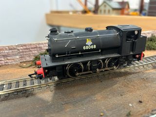 Locomotora de vapor 68068 Dapol escala 00