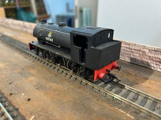 Locomotora de vapor 68068 Dapol escala 00