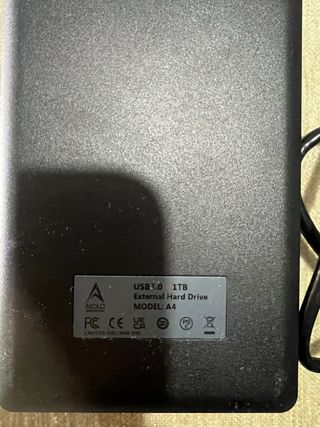 Disco Duro AIOLO con Cable USB