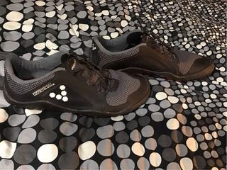 Zapatillas trail Vivobarefoot negras T41