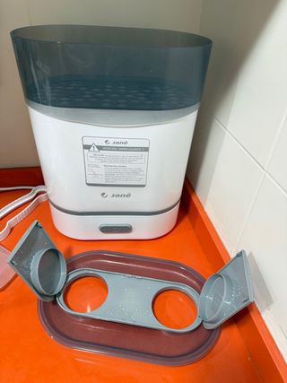 Esterilizador y Calienta Biberones Jane