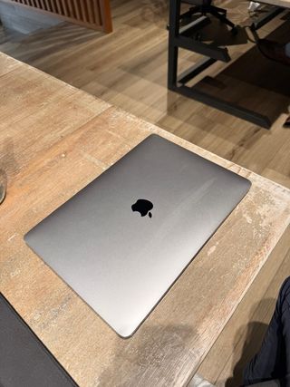 MacBook Pro M1 8GB RAM 512GB