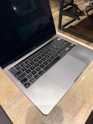 MacBook Pro M1 8GB RAM 512GB