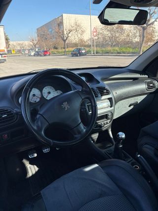 PEUGEOT 206 GTI