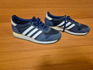 Zapatillas Adidas Azul y Blanco