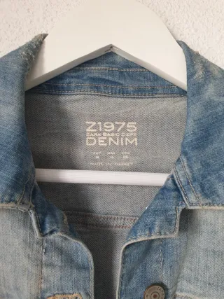 Cazadora vaquera Denim talla M ( da poca talla)