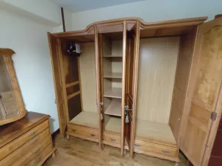Muebles de castaño para dormitorio