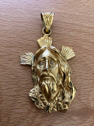 Colgante Cabeza de Cristo Chapado Oro