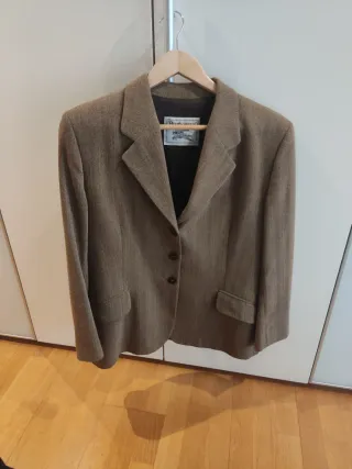 Americana Burberry Talla 46 Marrón