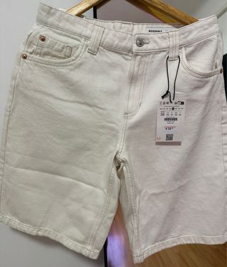 Dos Shorts Vaqueros Talla M Berskha y Pull&Bear