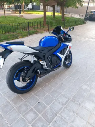 Suzuki GSX-R 600 K6