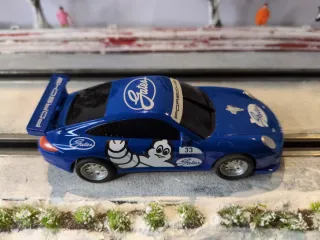 Scalextric compact