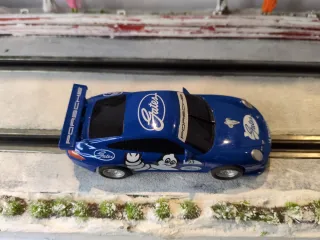 Scalextric compact