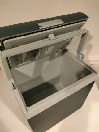 Nevera portátil AmazonBasics