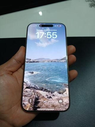 iPhone 16 Pro Max Dorado