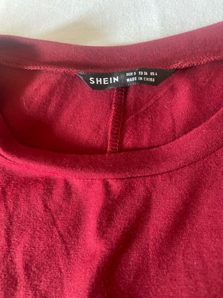 Vestido de punto rojo