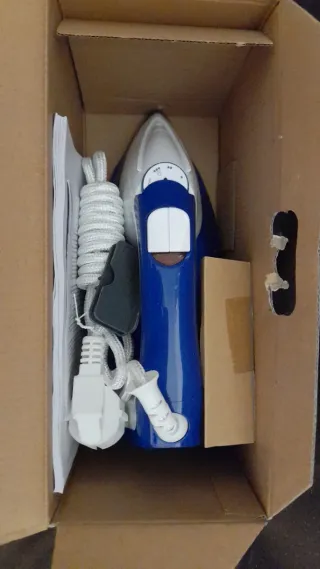 Plancha de vapor Russell Hobbs Azul