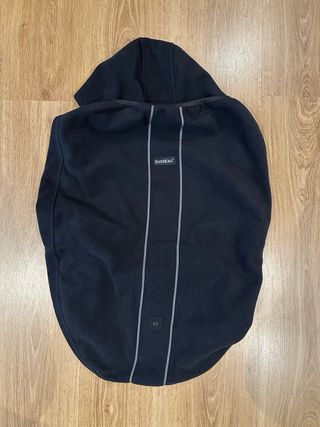 Mochila Porta Bebé Mini y saco térmico Babybjorn