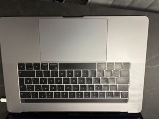 MacBook Pro Retina 2018 Plata